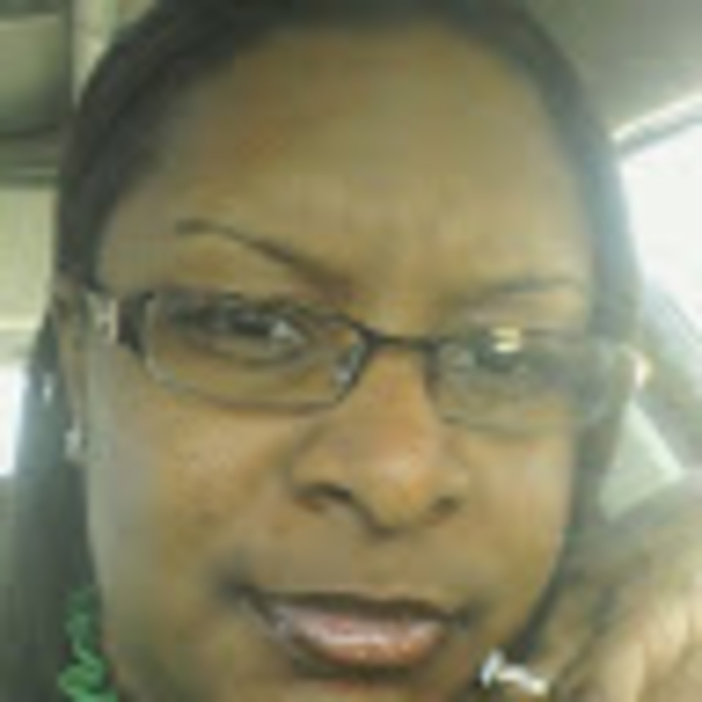 Meet your Posher, April